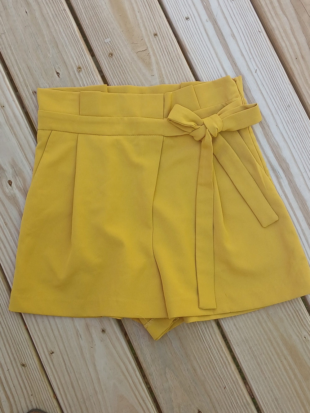 DO+BE Mustard Yellow Tie-Belt Skort